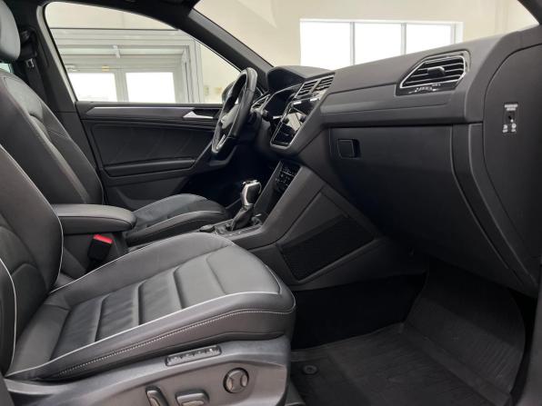 Volkswagen Tiguan II Рестайлинг с пробегом 2021 года, цена 3 250 000 рублей, 171470 км, внедорожник, Автокод Объявления