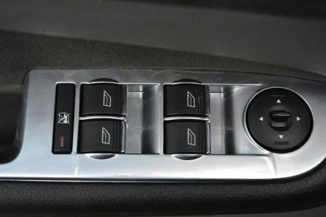 Ford Focus II Рестайлинг с пробегом 2008 года, цена 450 000 рублей, 182533 км, хэтчбек, Автокод Объявления