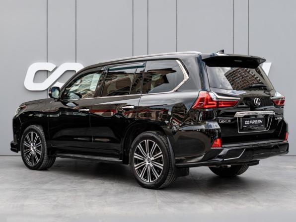 Lexus LX III Рестайлинг 2 с пробегом 2017 года, цена 7 040 000 рублей, 141816 км, внедорожник, Автокод Объявления