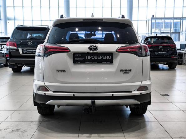 Toyota RAV4 IV (XA40) Рестайлинг с пробегом 2016 года, цена 2 290 000 рублей, 136713 км, внедорожник, Автокод Объявления