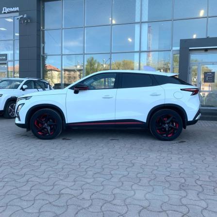 Omoda C5 I с пробегом 2022 года, цена 1 728 000 рублей, 42000 км, внедорожник, Автокод Объявления