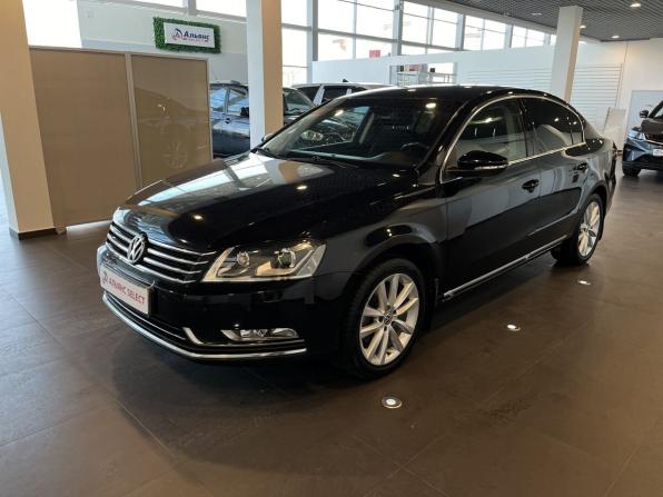 Volkswagen Passat B7 с пробегом 2012 года, цена 1 365 000 рублей, 240051 км, седан, Автокод Объявления