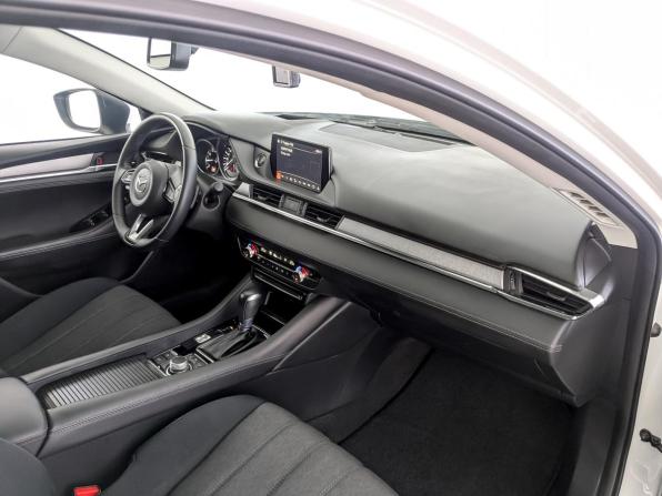 Mazda 6 III (GJ) Рестайлинг 2 с пробегом 2018 года, цена 2 450 000 рублей, 33808 км, седан, Автокод Объявления