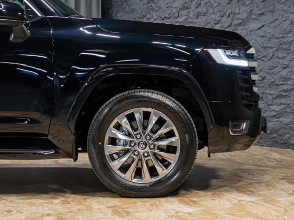 Новый Toyota Land Cruiser 300 Series 2026 года, цена 15 800 000 рублей, внедорожник, Автокод Объявления