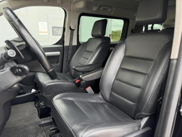 Peugeot Traveller I с пробегом 2020 года, цена 3 499 000 рублей, 191740 км, минивэн, Автокод Объявления