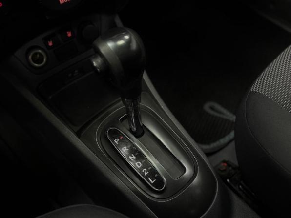 Kia Rio II Рестайлинг с пробегом 2010 года, цена 590 001 рубль, 183000 км, хэтчбек, Автокод Объявления