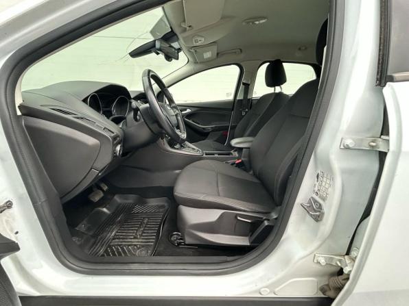 Ford Focus III Рестайлинг с пробегом 2017 года, цена 1 000 000 рублей, 116641 км, седан, Автокод Объявления