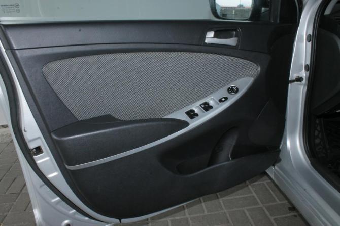 Hyundai Solaris I с пробегом 2011 года, цена 849 000 рублей, 197470 км, седан, Автокод Объявления