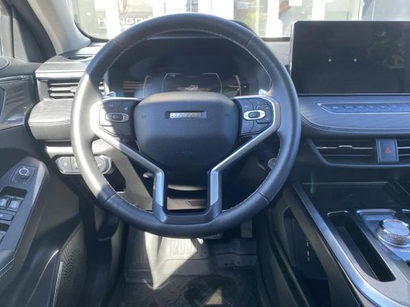 Haval Jolion I Рестайлинг с пробегом 2024 года, цена 2 065 000 рублей, 36700 км, внедорожник, Автокод Объявления