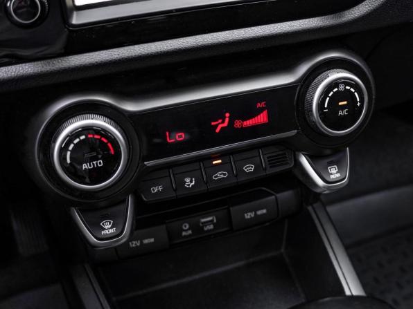 Kia Rio IV с пробегом 2019 года, цена 1 570 000 рублей, 130276 км, седан, Автокод Объявления