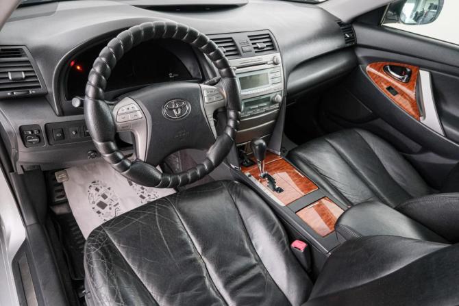 Toyota Camry VI (XV40) с пробегом 2008 года, цена 1 229 000 рублей, 390000 км, седан, Автокод Объявления