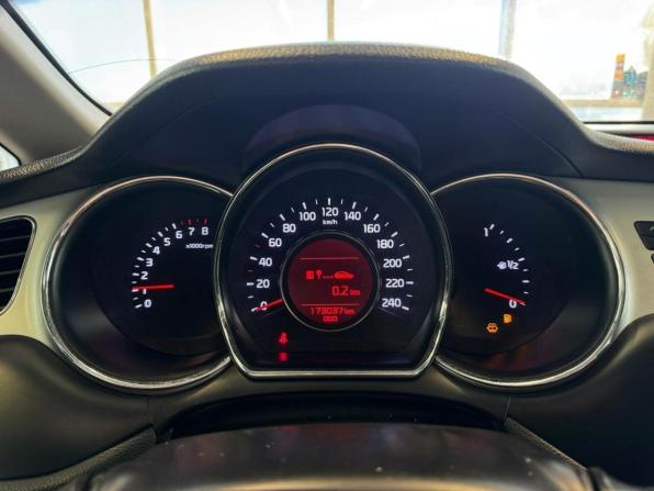 Kia Ceed II с пробегом 2012 года, цена 799 000 рублей, 173037 км, хэтчбек, Автокод Объявления