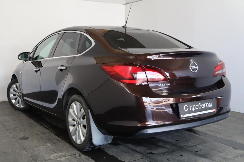 Opel Astra J Рестайлинг Санкт-Петербург  - изображение 4