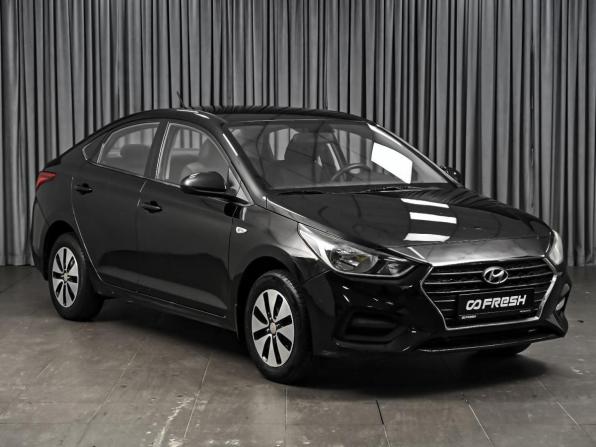 Hyundai Solaris II с пробегом 2018 года, цена 829 000 рублей, 225050 км, седан, Автокод Объявления