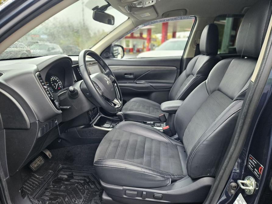 Mitsubishi Outlander III Рестайлинг 3 Санкт-Петербург  - изображение 9