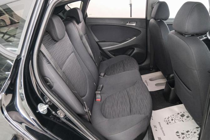 Hyundai Solaris I Рестайлинг с пробегом 2015 года, цена 999 000 рублей, 112000 км, хэтчбек, Автокод Объявления