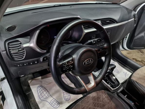 Kia Rio IV Рестайлинг с пробегом 2020 года, цена 1 550 000 рублей, 97882 км, седан, Автокод Объявления