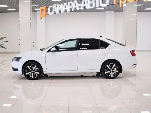 Skoda Octavia III (A7) Рестайлинг с пробегом 2020 года, цена 1 809 000 рублей, 93721 км, лифтбек, Автокод Объявления