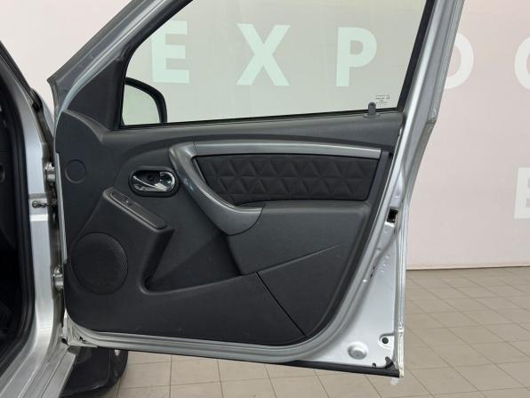 Renault Duster I Рестайлинг с пробегом 2018 года, цена 999 000 рублей, 145218 км, внедорожник, Автокод Объявления