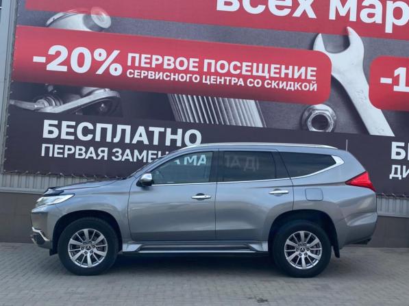 Mitsubishi Pajero Sport III с пробегом 2018 года, цена 2 490 000 рублей, 186000 км, внедорожник, Автокод Объявления