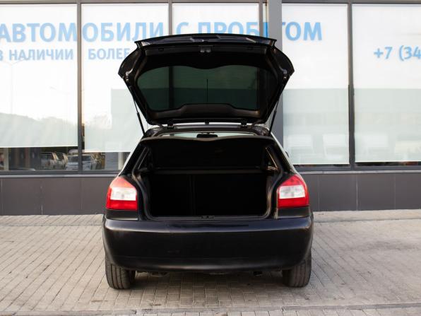 Audi A3 I (8L) Рестайлинг с пробегом 2002 года, цена 350 000 рублей, 265320 км, хэтчбек, Автокод Объявления