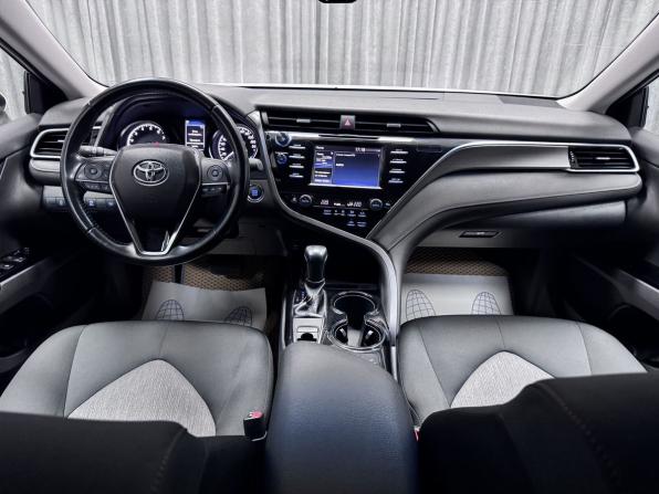 Toyota Camry VIII (XV70) с пробегом 2019 года, цена 2 550 000 рублей, 77784 км, седан, Автокод Объявления
