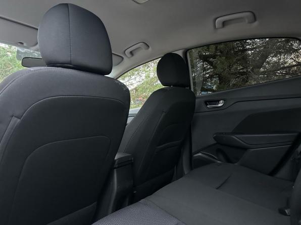 Hyundai Solaris II Рестайлинг с пробегом 2021 года, цена 1 359 000 рублей, 130418 км, седан, Автокод Объявления