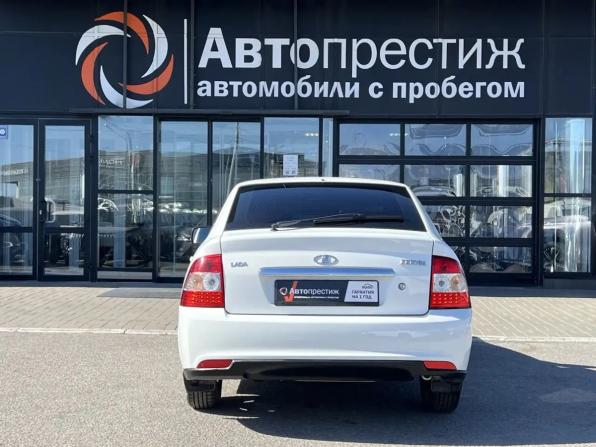 Lada (ВАЗ) Priora I Рестайлинг с пробегом 2015 года, цена 690 000 рублей, 179535 км, хэтчбек, Автокод Объявления