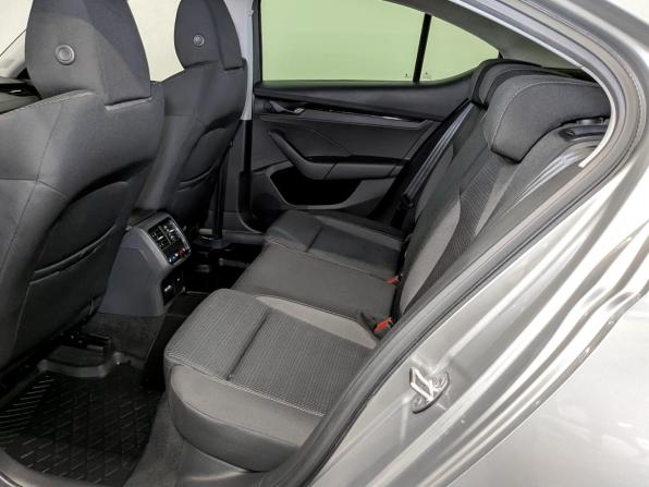 Skoda Octavia IV (A8) с пробегом 2020 года, цена 2 200 000 рублей, 46463 км, лифтбек, Автокод Объявления