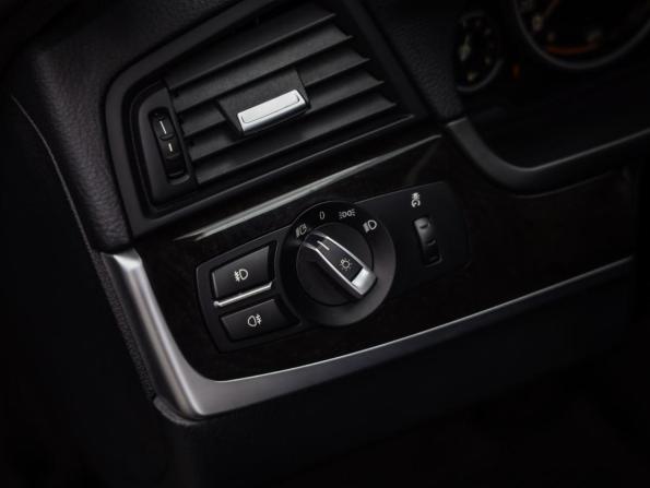 BMW 5 серии VI (F10/F11/F07) Рестайлинг с пробегом 2016 года, цена 2 449 000 рублей, 184350 км, седан, Автокод Объявления