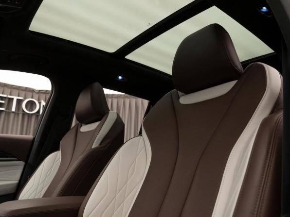 Geely Monjaro I с пробегом 2023 года, цена 3 390 000 рублей, 25426 км, внедорожник, Автокод Объявления