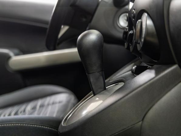Mazda 2 II (DE) с пробегом 2008 года, цена 648 000 рублей, 156075 км, хэтчбек, Автокод Объявления