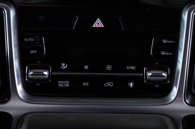 Kia Sorento IV с пробегом 2021 года, цена 3 599 000 рублей, 107000 км, внедорожник, Автокод Объявления