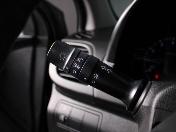 Hyundai Solaris I Рестайлинг с пробегом 2015 года, цена 1 100 000 рублей, 209300 км, седан, Автокод Объявления