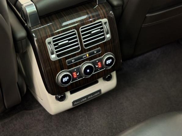 Land Rover Range Rover IV с пробегом 2015 года, цена 3 250 000 рублей, 195347 км, внедорожник, Автокод Объявления