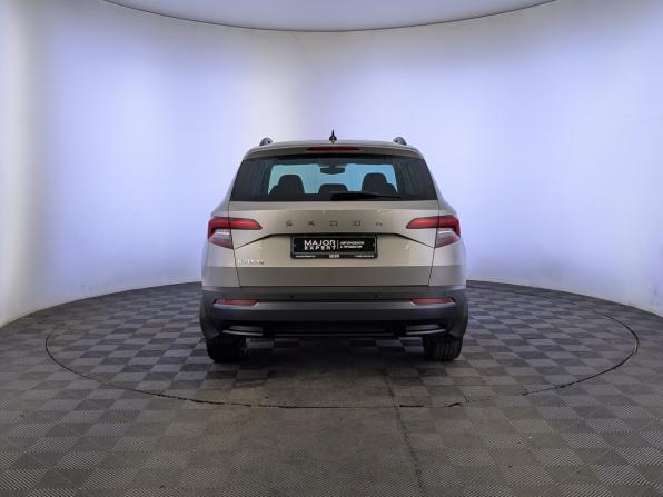 Skoda Karoq I с пробегом 2020 года, цена 2 300 000 рублей, 82932 км, внедорожник, Автокод Объявления