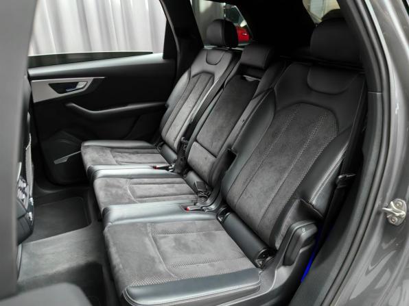 Audi Q7 II (4M) с пробегом 2019 года, цена 4 199 000 рублей, 116000 км, внедорожник, Автокод Объявления