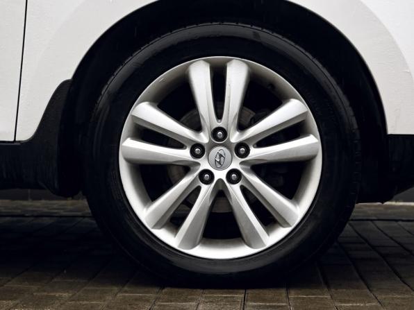 Hyundai ix35 I с пробегом 2012 года, цена 1 299 000 рублей, 193192 км, внедорожник, Автокод Объявления
