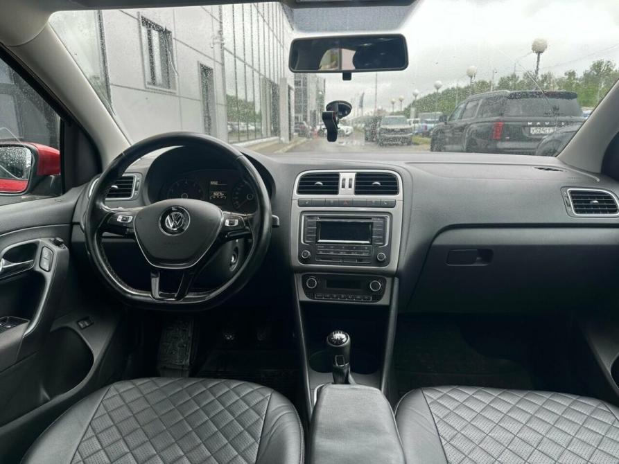 Volkswagen Polo V Рестайлинг Санкт-Петербург  - изображение 7