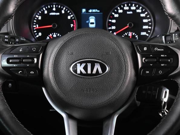 Kia Rio IV с пробегом 2019 года, цена 1 815 000 рублей, 67294 км, седан, Автокод Объявления