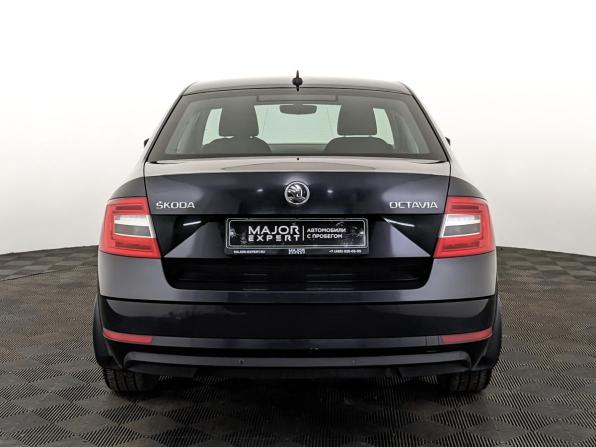Skoda Octavia III (A7) Рестайлинг с пробегом 2018 года, цена 1 670 000 рублей, 140525 км, лифтбек, Автокод Объявления