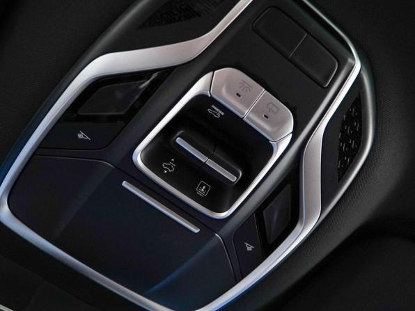 Geely Coolray I Рестайлинг с пробегом 2023 года, цена 2 000 999 рублей, 56755 км, внедорожник, Автокод Объявления