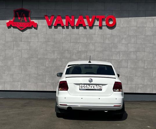 Volkswagen Polo V Рестайлинг с пробегом 2020 года, цена 1 455 000 рублей, 86000 км, седан, Автокод Объявления