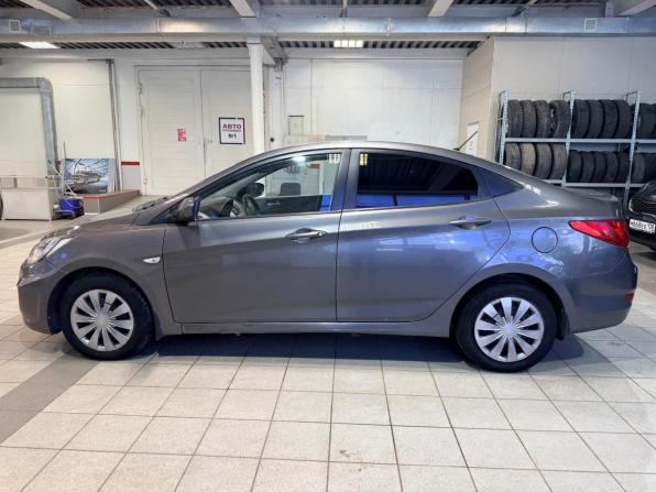 Hyundai Solaris I с пробегом 2012 года, цена 899 000 рублей, 118419 км, седан, Автокод Объявления