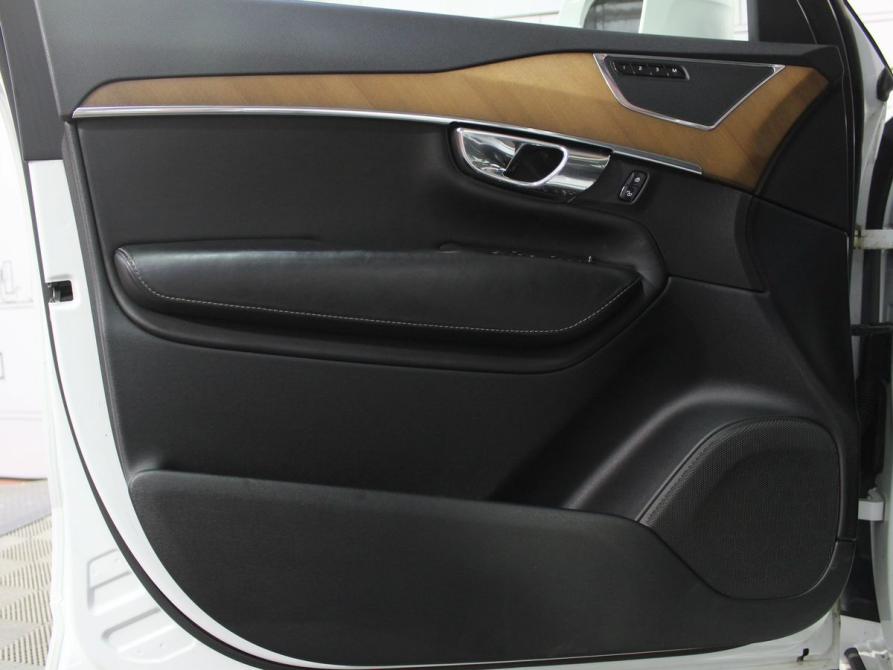 Volvo XC90 II Москва  - изображение 12