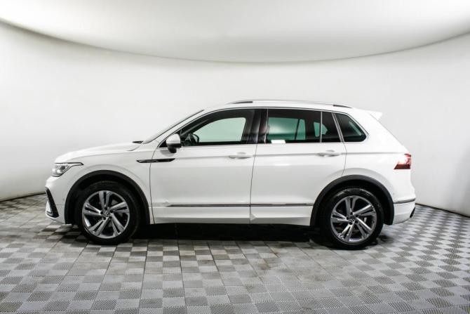 Volkswagen Tiguan II Рестайлинг с пробегом 2021 года, цена 3 460 000 рублей, 44000 км, внедорожник, Автокод Объявления