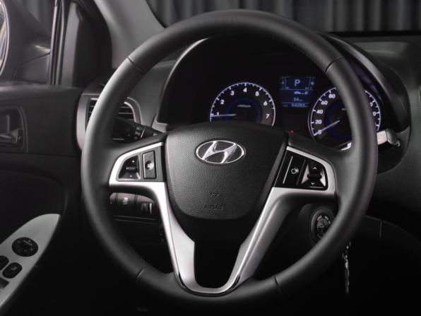 Hyundai Solaris I с пробегом 2011 года, цена 819 000 рублей, 94055 км, седан, Автокод Объявления