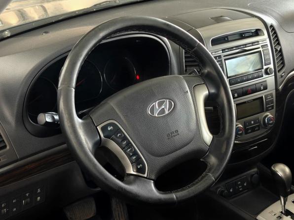 Hyundai Santa Fe II Рестайлинг с пробегом 2011 года, цена 1 400 000 рублей, 171684 км, внедорожник, Автокод Объявления