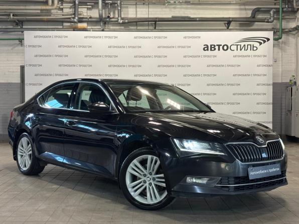 Skoda Superb III с пробегом 2018 года, цена 1 829 000 рублей, 176743 км, лифтбек, Автокод Объявления
