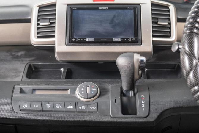 Honda Freed I с пробегом 2012 года, цена 1 199 000 рублей, 168000 км, компактвэн, Автокод Объявления